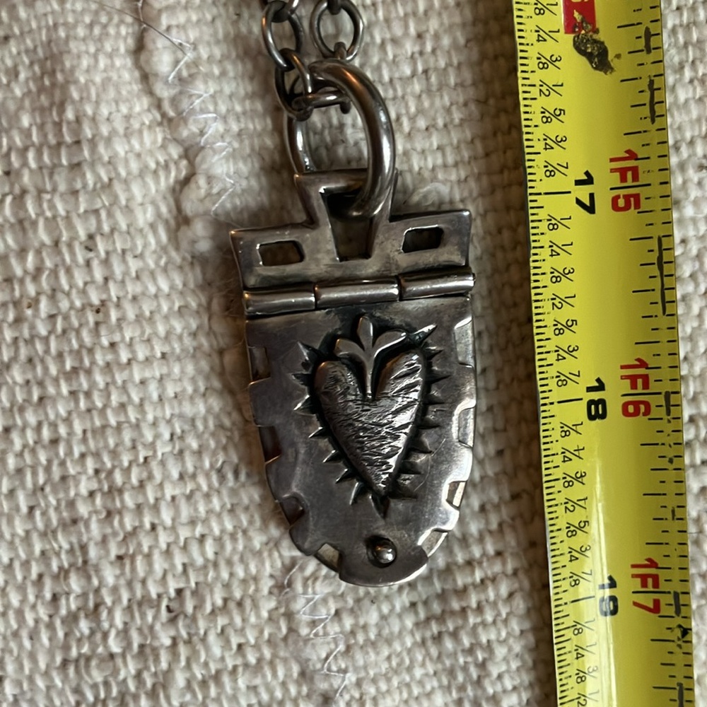 Rare Vintage KARA VARIAN BAKER 19” Necklace - Picture 7 of 8